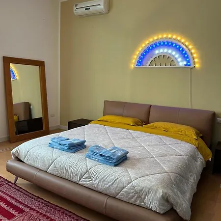 Charming With Baroque View - Apartamento Lecce